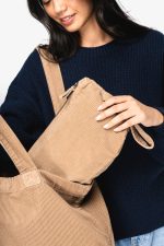Pochette écoresponsable délavée en velours côtelé – Image 2