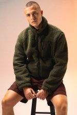 Veste écoresponsable en sherpa unisexe – Image 6