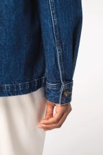 Veste en jean écoresponsable à épaules tombantes unisexe – Image 9